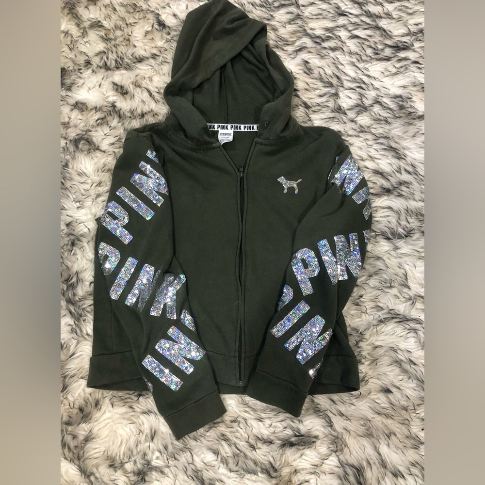 🦋vs pink gorgeous bling zip up hoodie never worn tried in and packed away